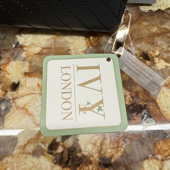 Ivy London Leather Weave Black Zip Around Wallet- New - Picture 5 of 6